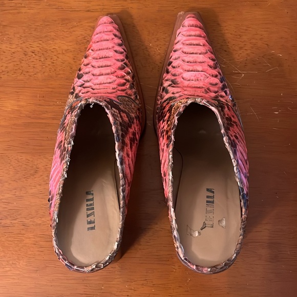 Lezilla Python Mules - Picture 3 of 9